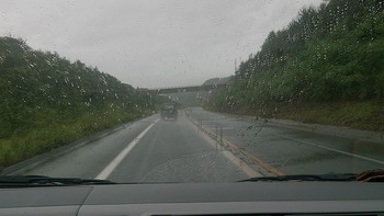 台風に向かって!