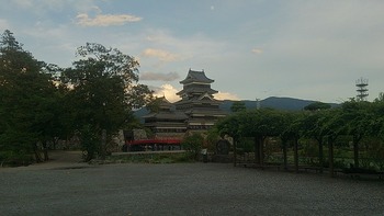 思いがけず見れた松本城♪