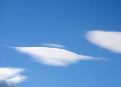 白い雲