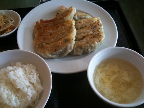 紅虎餃子房