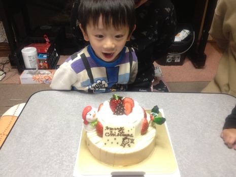 バウムデコレーションケーキ