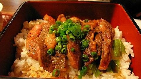 村上牛お刺身丼