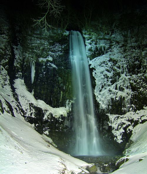 玉簾の滝　冬のライトアップ