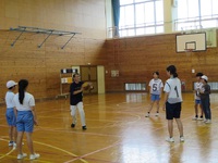 クラブ活動　地域の先生を迎えて