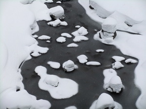 雪と水の造形