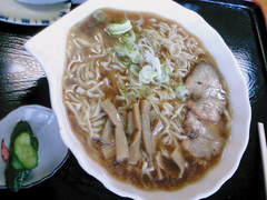 『百姓そば屋 ごすけ』 強烈川ガニ叩きラーメン!!
