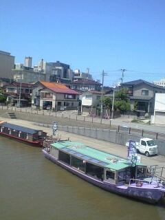 山居倉庫②…新井田川