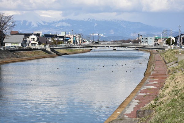 亀ヶ崎城とつなぐ橋