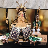無事を祈って兜を飾った