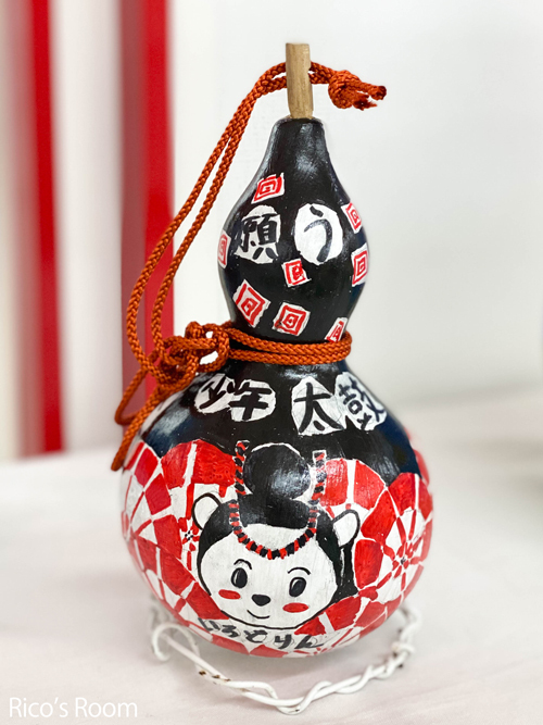 R 山形県酒田市立黒森小学校5・6年生の『瓢箪ランプ』展示中!マリーン5清水屋4階 R 山形県酒田市立黒森小学校5・6年生の『瓢箪ランプ』展示中!マリーン5清水屋4階