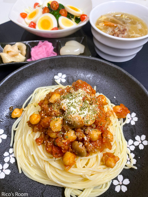 R 蒟蒻効果パスタでおうちごはん♪『ひよこ豆入りミートソースの蒟蒻入りパスタ&ミートボールの中華スープ』 R 蒟蒻効果パスタでおうちごはん♪『ひよこ豆入りミートソースの蒟蒻入りパスタ&ミートボールの中華スープ』