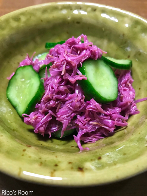 R 庄内の新鮮なお野菜をたくさんいただきました♡『もって菊ときゅうりの酢の物』『サバの水煮と大根おろし』 R 庄内の新鮮なお野菜をたくさんいただきました♡『もって菊ときゅうりの酢の物』『サバの水煮と大根おろし』