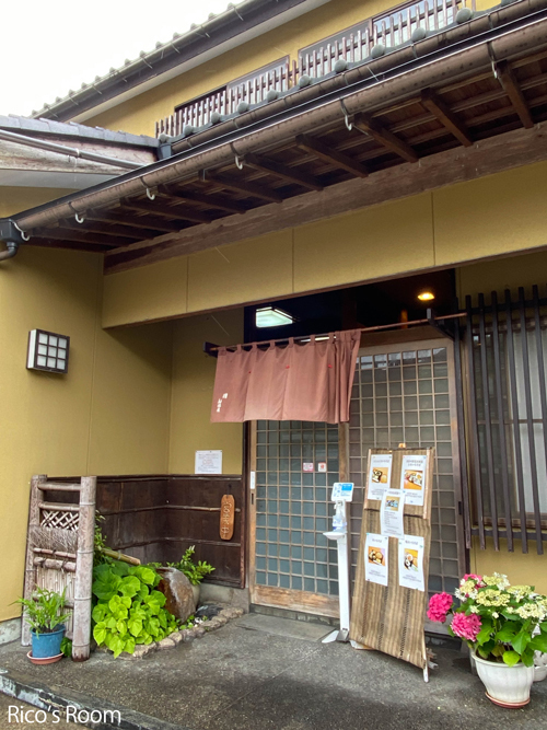 R 新潟市西蒲区・岩室温泉『手打そば し奈乃 わた膳』 せいろそば R 新潟市西蒲区・岩室温泉『手打そば し奈乃 わた膳』 せいろそば