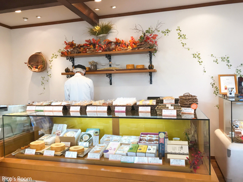 R お米の菓子工房『コメル』の季節限定『庄内産山ぶどうのお米のばうむ』♪ R お米の菓子工房『コメル』の季節限定『庄内産山ぶどうのお米のばうむ』♪