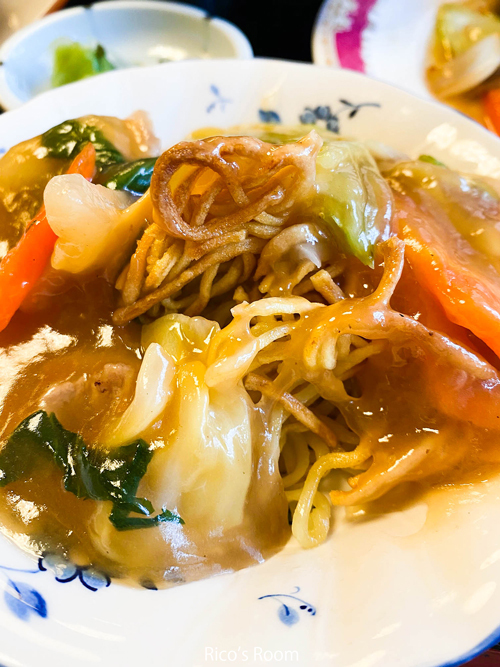 R 山形県酒田市『欧風中華料理 凰花園』の週替わりランチ『鶏肉とパプリカの炒め物』&『おせち・オードブルチラシ』 R 山形県酒田市『欧風中華料理 凰花園』の週替わりランチ『鶏肉とパプリカの炒め物』&『おせち・オードブルチラシ』