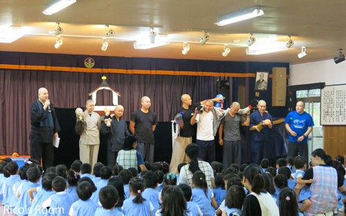 R 石巻『法山寺幼稚園』へ曹洞宗山形県第三宗務所ボランティア協議会様と慰問演奏2016 R 石巻『法山寺幼稚園』へ曹洞宗山形県第三宗務所ボランティア協議会様と慰問演奏2016