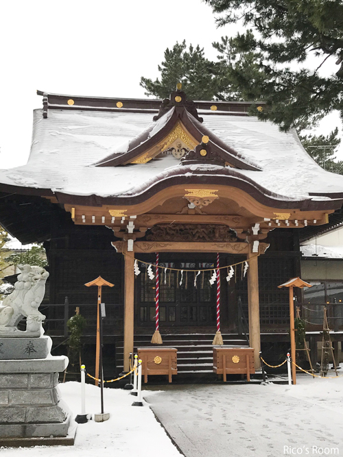 R 氏神さまから、お札を頂いて参りました。酒田駅前『八雲神社』/合田道人著『神社の謎』購入の巻♪ R 氏神さまから、お札を頂いて参りました。酒田駅前『八雲神社』/合田道人著『神社の謎』購入の巻♪