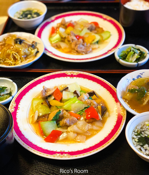 R 山形県酒田市『欧風中華料理 凰花園』の週替わりランチ『鶏肉とパプリカの炒め物』&『おせち・オードブルチラシ』 R 山形県酒田市『欧風中華料理 凰花園』の週替わりランチ『鶏肉とパプリカの炒め物』&『おせち・オードブルチラシ』