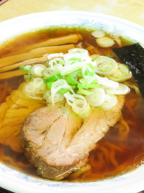 R 麺処『味龍』中華そば(期間限定『雪中軟白ねぎ』使用)の巻♪ R 麺処『味龍』中華そば(期間限定『雪中軟白ねぎ』使用)の巻♪