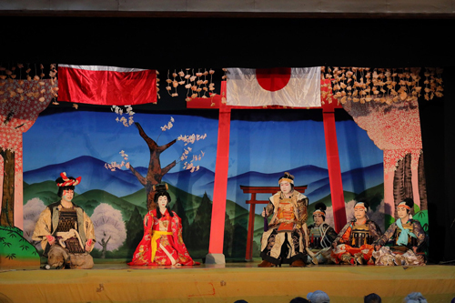 R 酒田『黒森歌舞伎夏公演/義経千本桜(伏見稲荷鳥居前の場)』庄内PHOTOS/フォトグラファー2名の写真 R 酒田『黒森歌舞伎夏公演/義経千本桜(伏見稲荷鳥居前の場)』庄内PHOTOS/フォトグラファー2名の写真