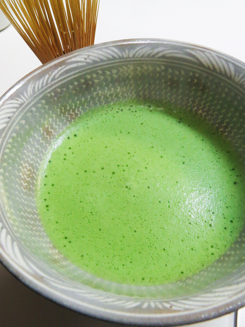 R 和菓子で『冬至』&師走の抹茶 R 和菓子で『冬至』&師走の抹茶