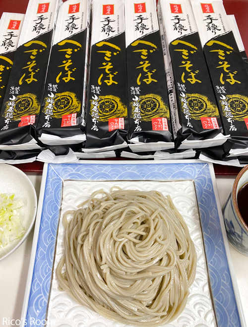 R 越後魚沼『小嶋屋総本店』の乾麺/純国産厳選『手繰りへぎそば』のお取り寄せ R 越後魚沼『小嶋屋総本店』の乾麺/純国産厳選『手繰りへぎそば』のお取り寄せ