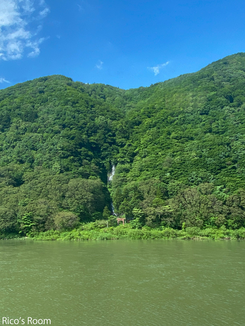 R 山形県戸沢村古口『佐藤長三郎そば』&『白糸の滝ドライブイン』 R 山形県戸沢村古口『佐藤長三郎そば』&『白糸の滝ドライブイン』