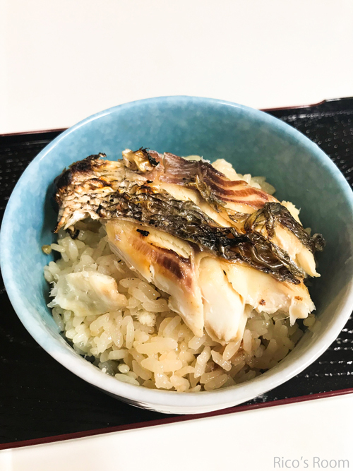 R 今日のおうちごはんは『鯛めし』♪ R 今日のおうちごはんは『鯛めし』♪