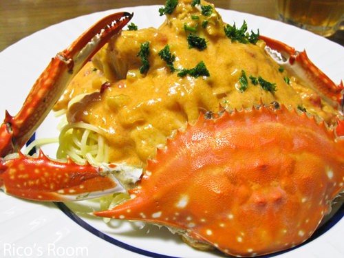 ワタリガニのトマトクリームパスタ(チーズ入り)の巻