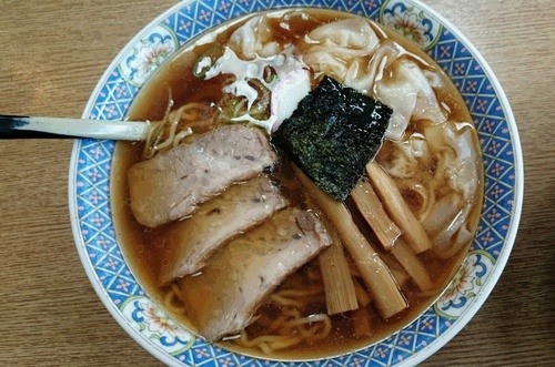 「つるっとろっ」・・・。 「つるっとろっ」・・・。