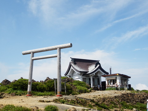 熊野岳(刈田岳・お釜・馬の背経由)