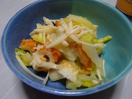 親子丼・白菜とえのきとちくわのおひたし