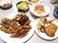 池田精肉店の焼き鳥・とり皮餃子・フライドチキン