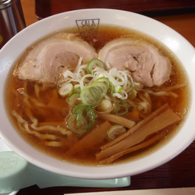 麺工房さらしな・ラーメン(太麺)