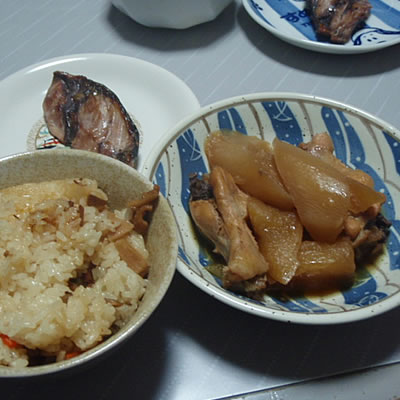 手羽元と大根の煮物