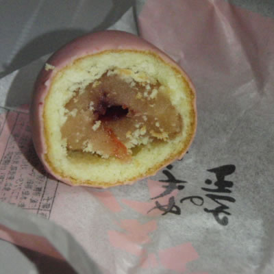 かもめの玉子・いちご・春限定