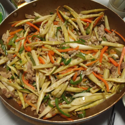 月山筍の青椒肉絲(チンジャオロースー)・クックドゥー