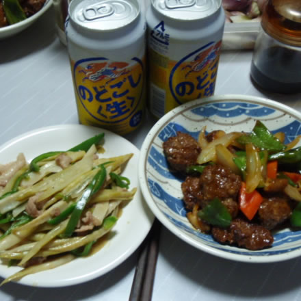 肉だんご酢豚・細竹(チンジャオロースー)青椒肉絲