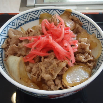 牛丼並盛・つゆだく・納豆定食・吉野家・カロリー