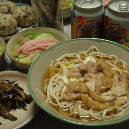 名水・中めん・ヤクルト