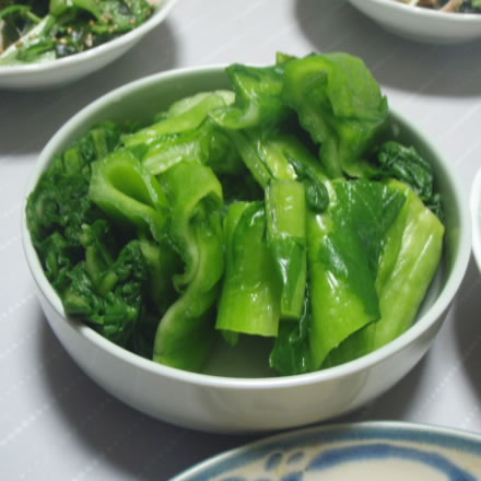 マカロニグラタン・チャーハン・青菜漬・わかめと水菜のサラダ