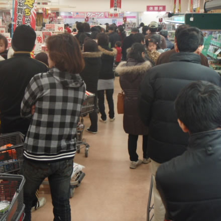食料調達・お買い物・品不足・長蛇の列