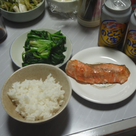 サーモン焼き・ほうれん草のおひたし