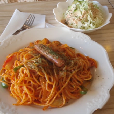 スパゲティセット・サラダ・アイスコーヒー付き・木戸銭