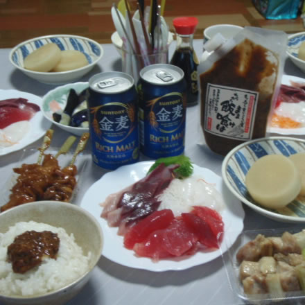 まぐろ・はまち・生たこ・焼き鳥・大根・わらわら飯喰は