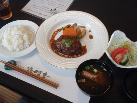 鵜渡幸でランチ・妹夫婦の甥がやってきた・焼き魚膳・お造り膳