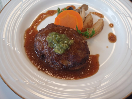 鵜渡幸でランチ・妹夫婦の甥がやってきた・焼き魚膳・お造り膳