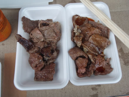 がんばろう東北!酒田産牛肉まつり・酒田産牛肉一皿200円