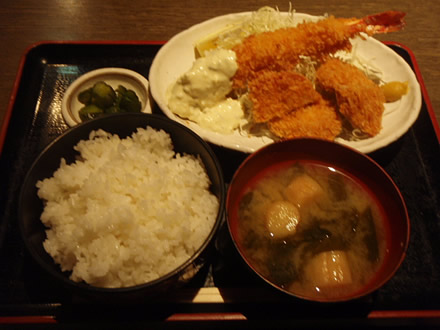 むろ華(むろか)・上野・ロースカツ定食・えびフライひれかつ定食