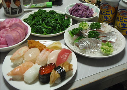 瀬つきあじ・お寿司・温海かぶ・ほうれん草・もって菊